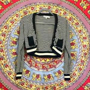 ❗3/$20❗Black and Gold Striped Cropped Cardigan
